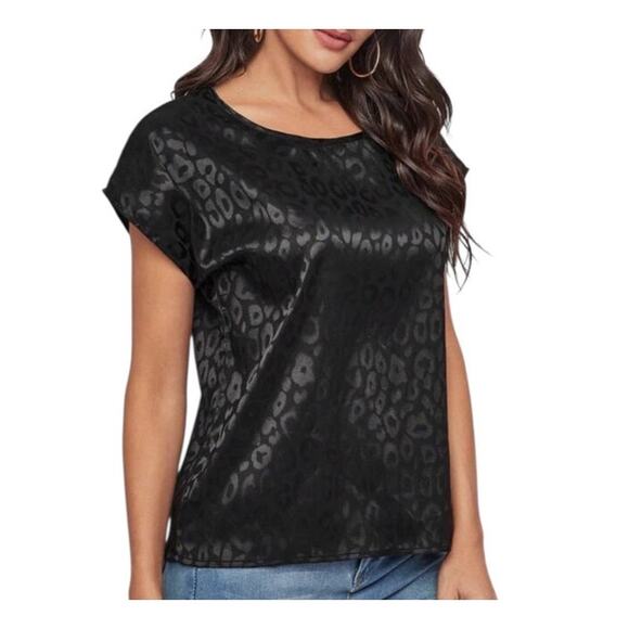 SHEIN Women’s Medium Black Clasi Dolman Short Sleeve Leopard Jacquard Satin Top - Picture 2 of 7
